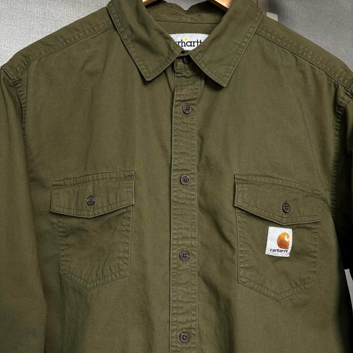 칼하트 카키셔츠 상품이미지3