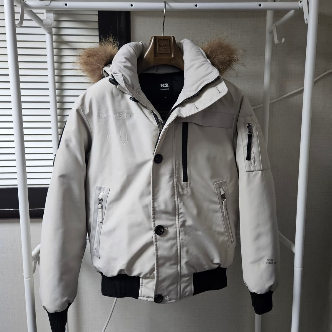 95 ) K2 고어텍스 거위털 라쿤퍼 숏패딩 상품이미지1