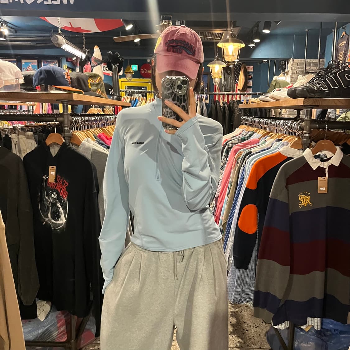 Patagonia 파타고니아 라이트 블루 트레이닝 하프집업 상품이미지3