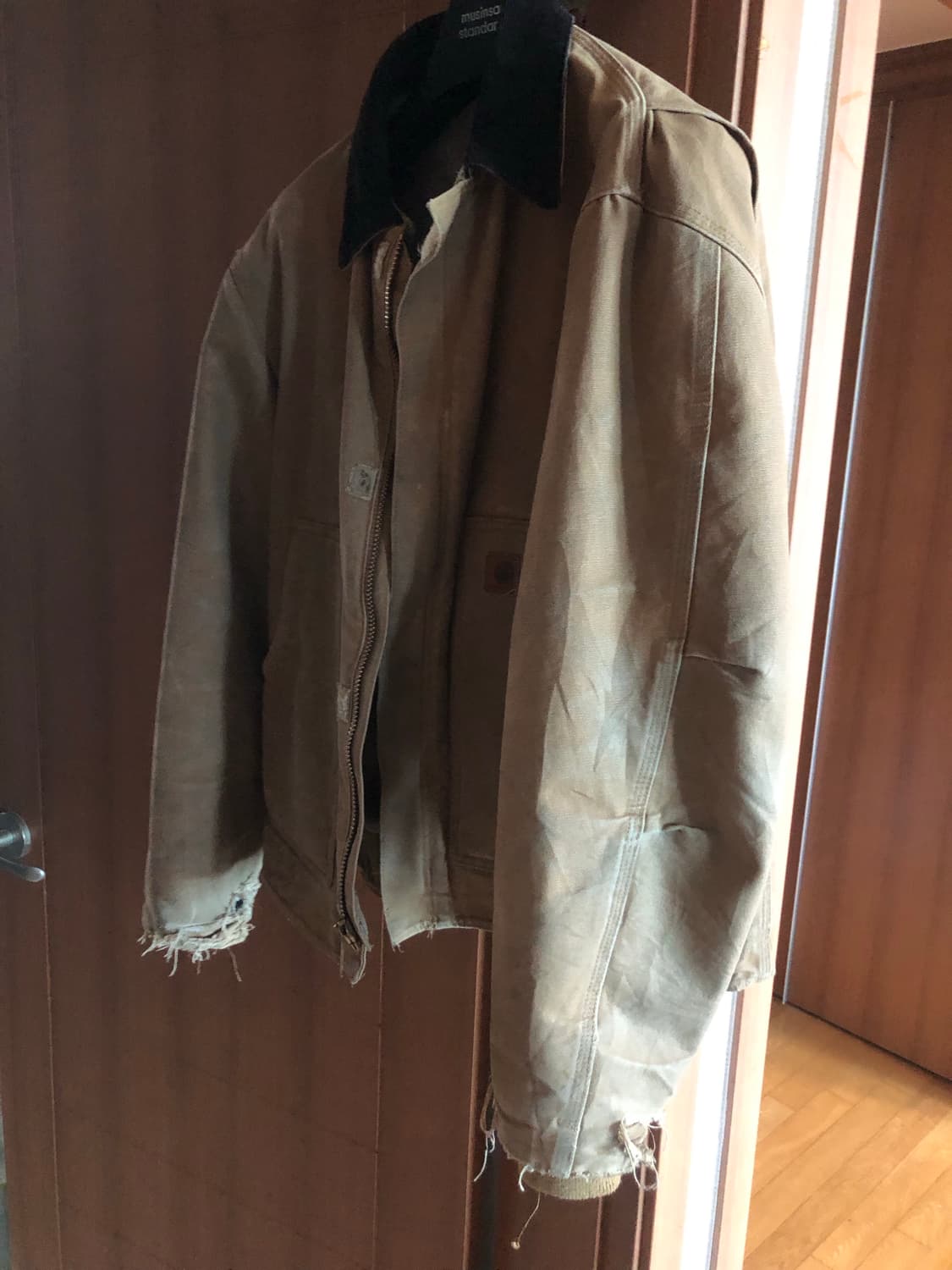 칼하트 디트로이트 자켓 상품이미지2