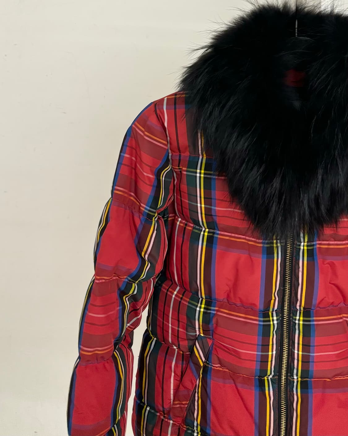 모스키노 레드 체크 패턴 푸퍼 재킷 상품이미지3