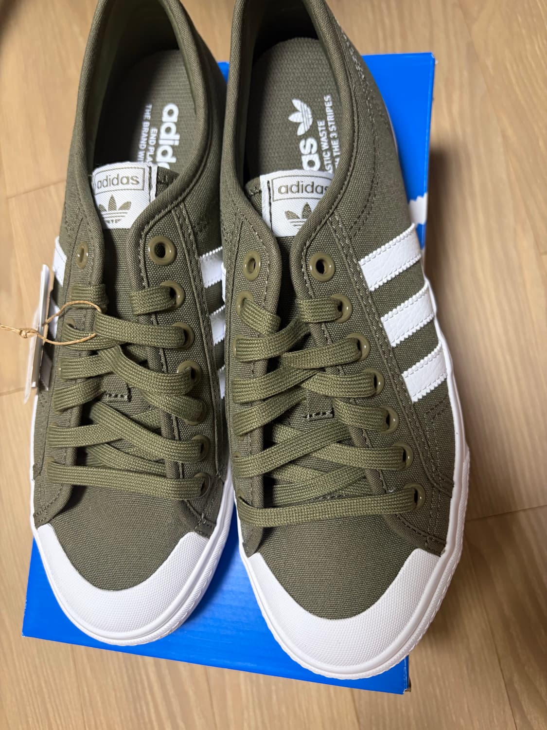 아디다스 신발 상품이미지3