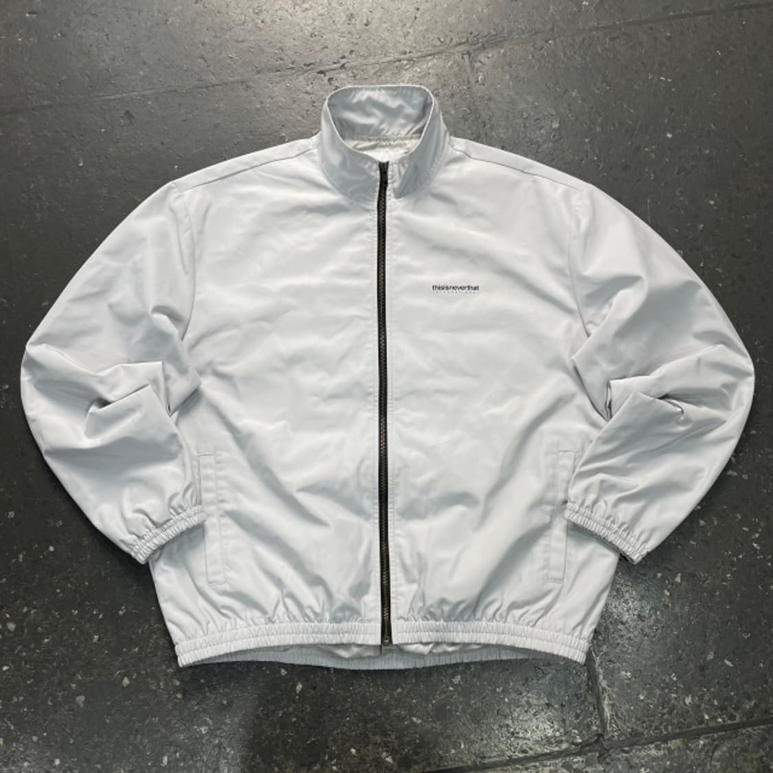 100 디스이즈네버댓 바람막이 상품이미지1