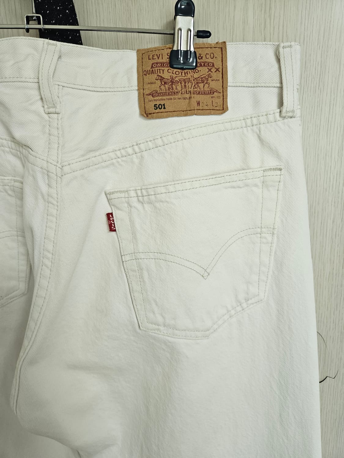 90s 폴란드제 levis 501 화이트진 34x34 상품이미지3