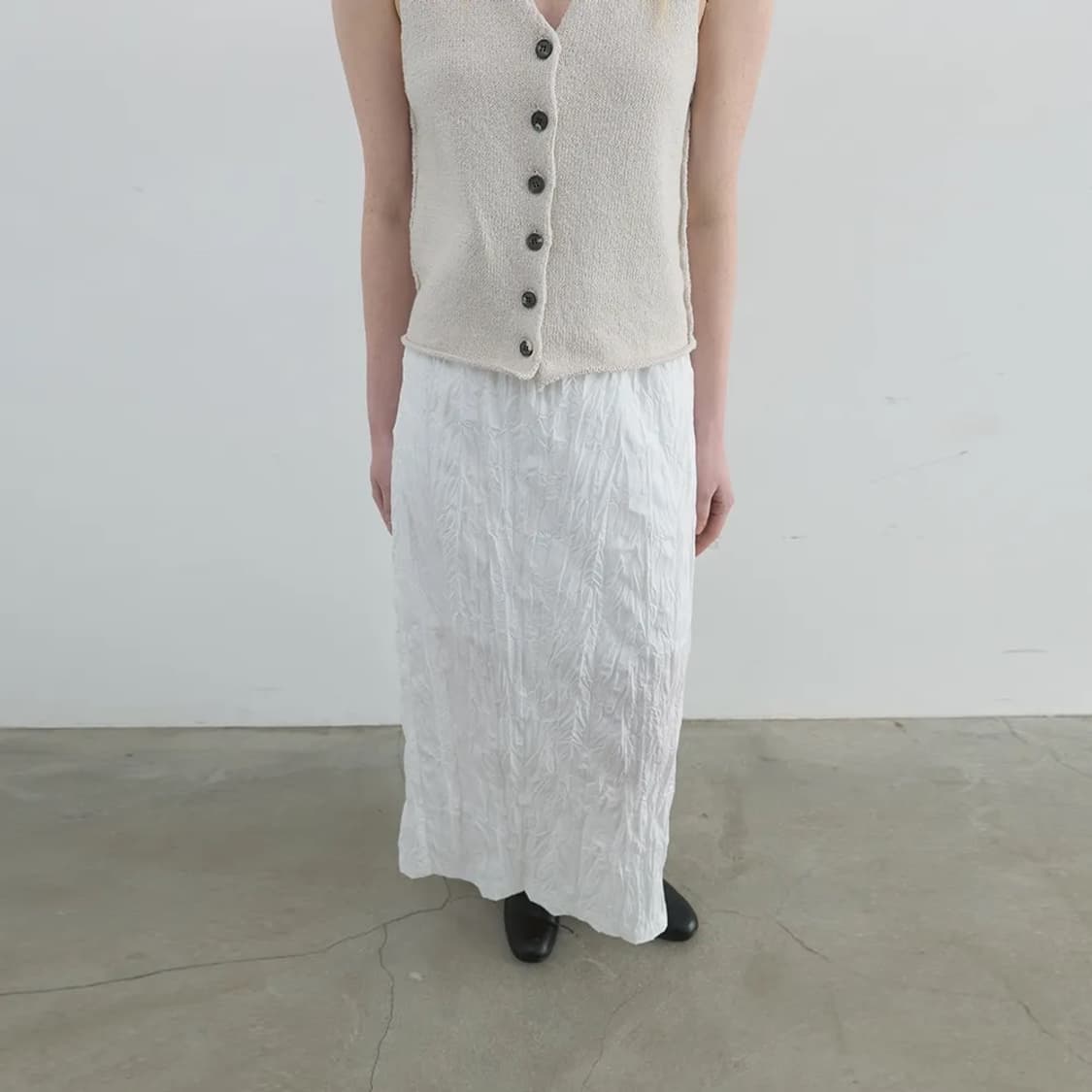 낫띵에브리띵 Wrinkled maxi skirt in white  상품이미지2