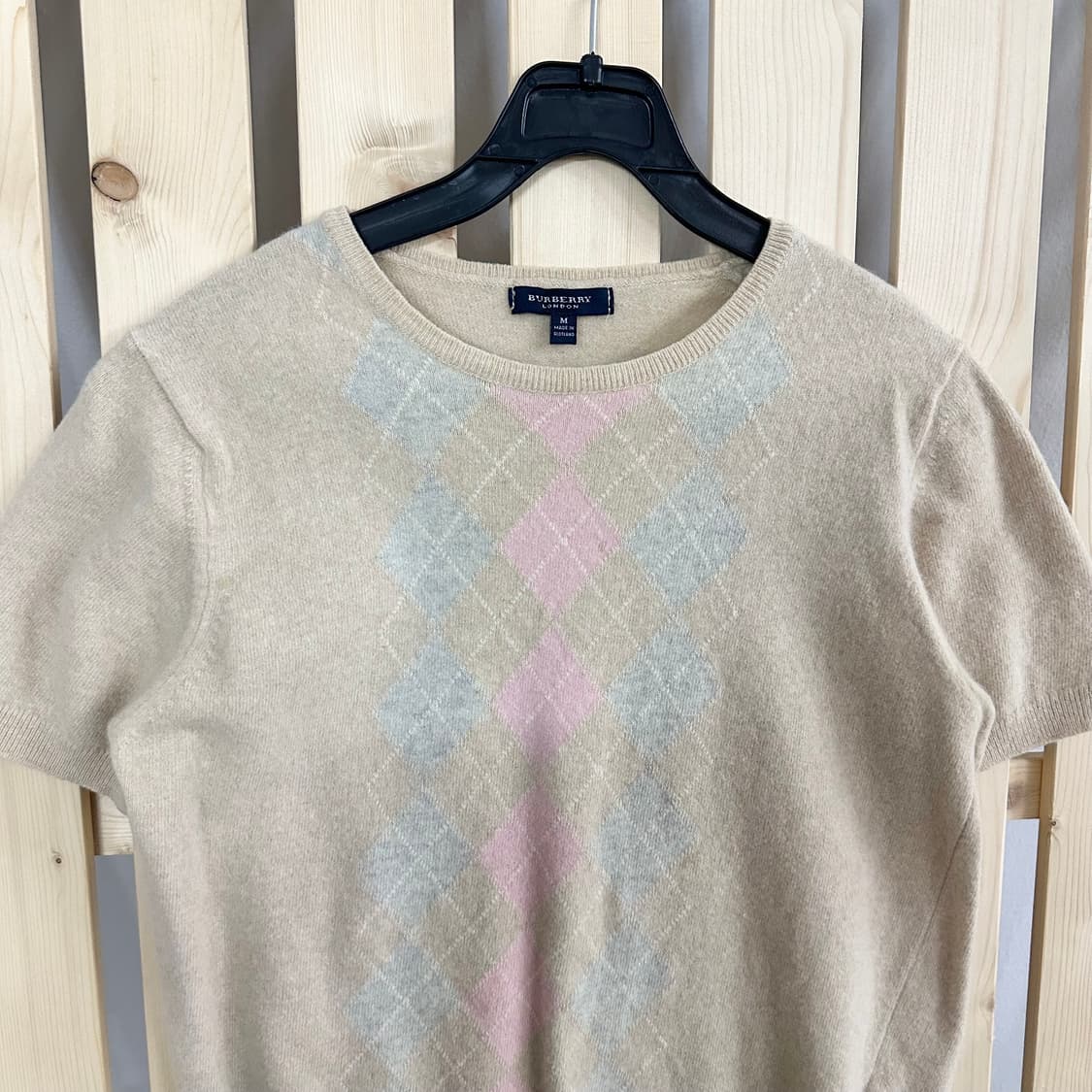 (M) 버버리 아가일 베이지 반팔 니트 상품이미지3