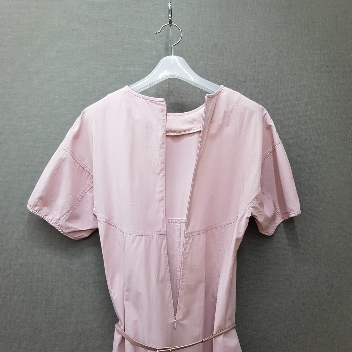 한섬 SJSJ 2021 벨트 포인트 반팔 원피스 76-90-155사이즈 상품이미지6