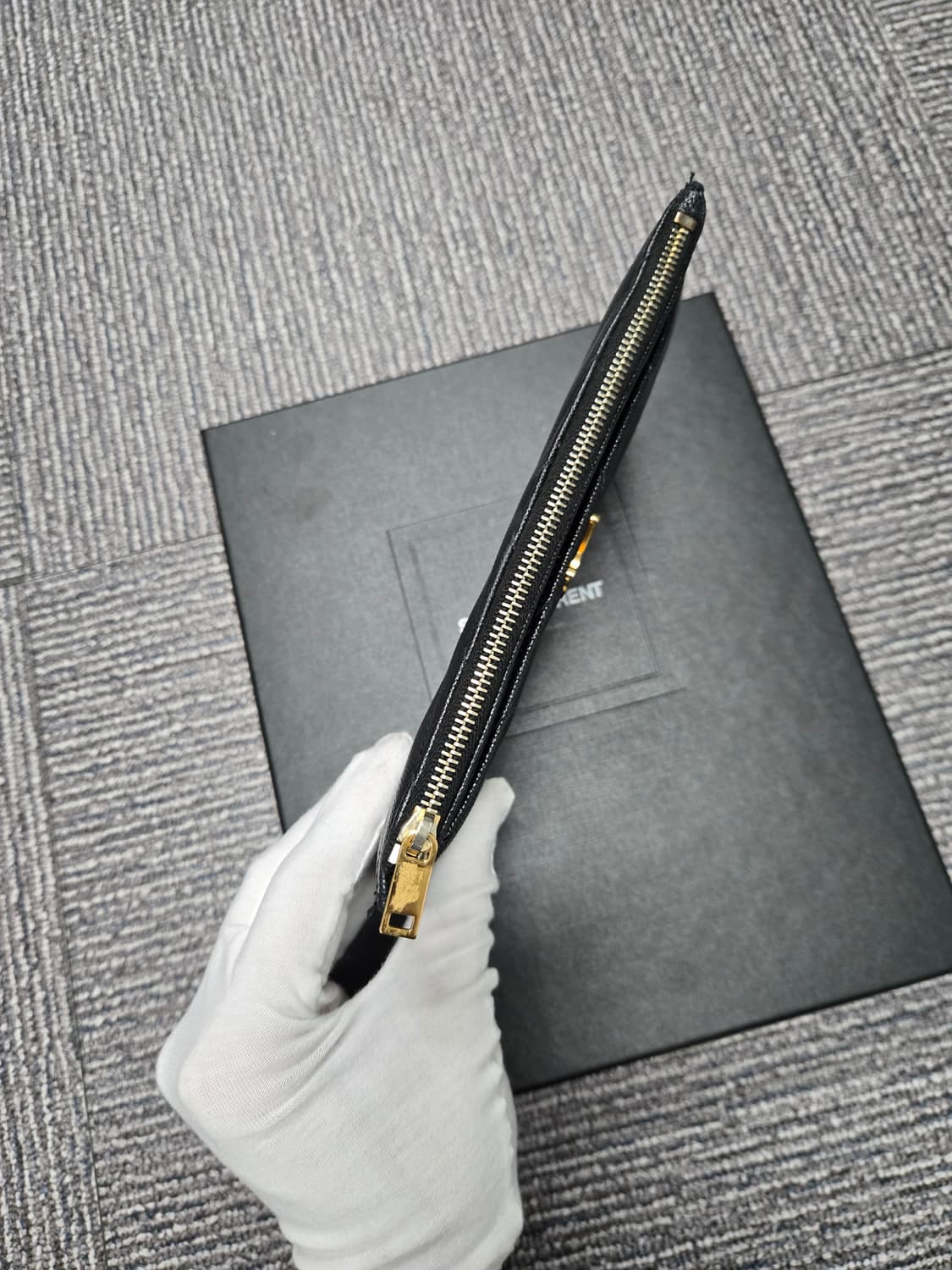 [특가][정품] 입생로랑 빌파우치 상품이미지5