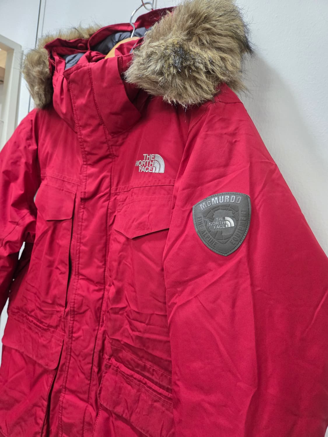 노스페이스 McMURDO 레드 덕다운 패딩 점퍼 100 상품이미지2