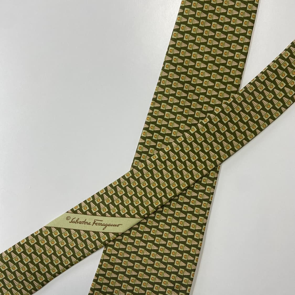 최상급 페레가모(Ferragamo) 명품 정품 넥타이 상품이미지4