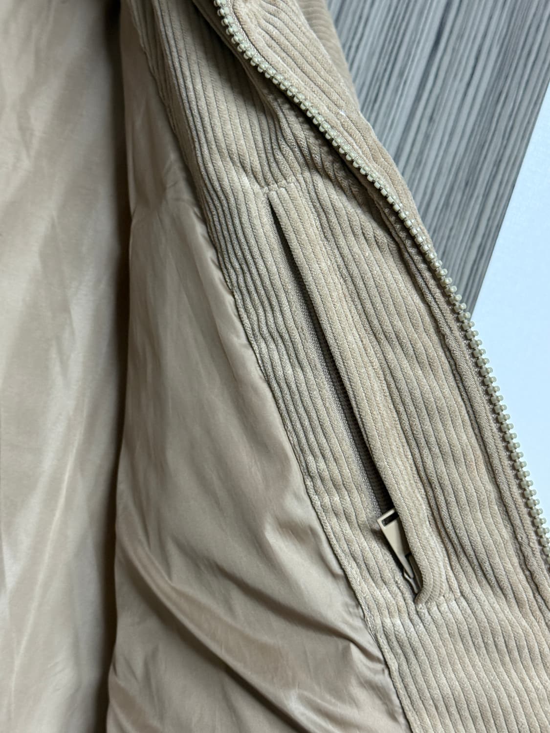 Guess 브라운 패딩 상품이미지6