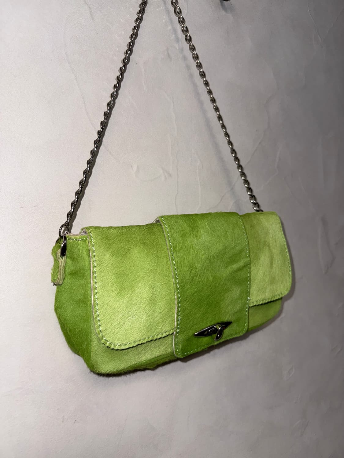 Light green calf fur chain shoulder bag 상품이미지3