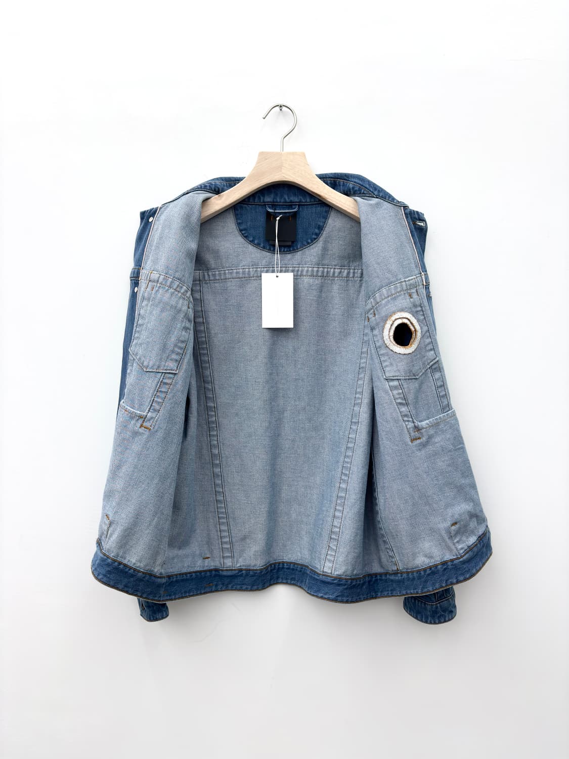 BLUE BLEACHED DENIM JACKET 상품이미지4