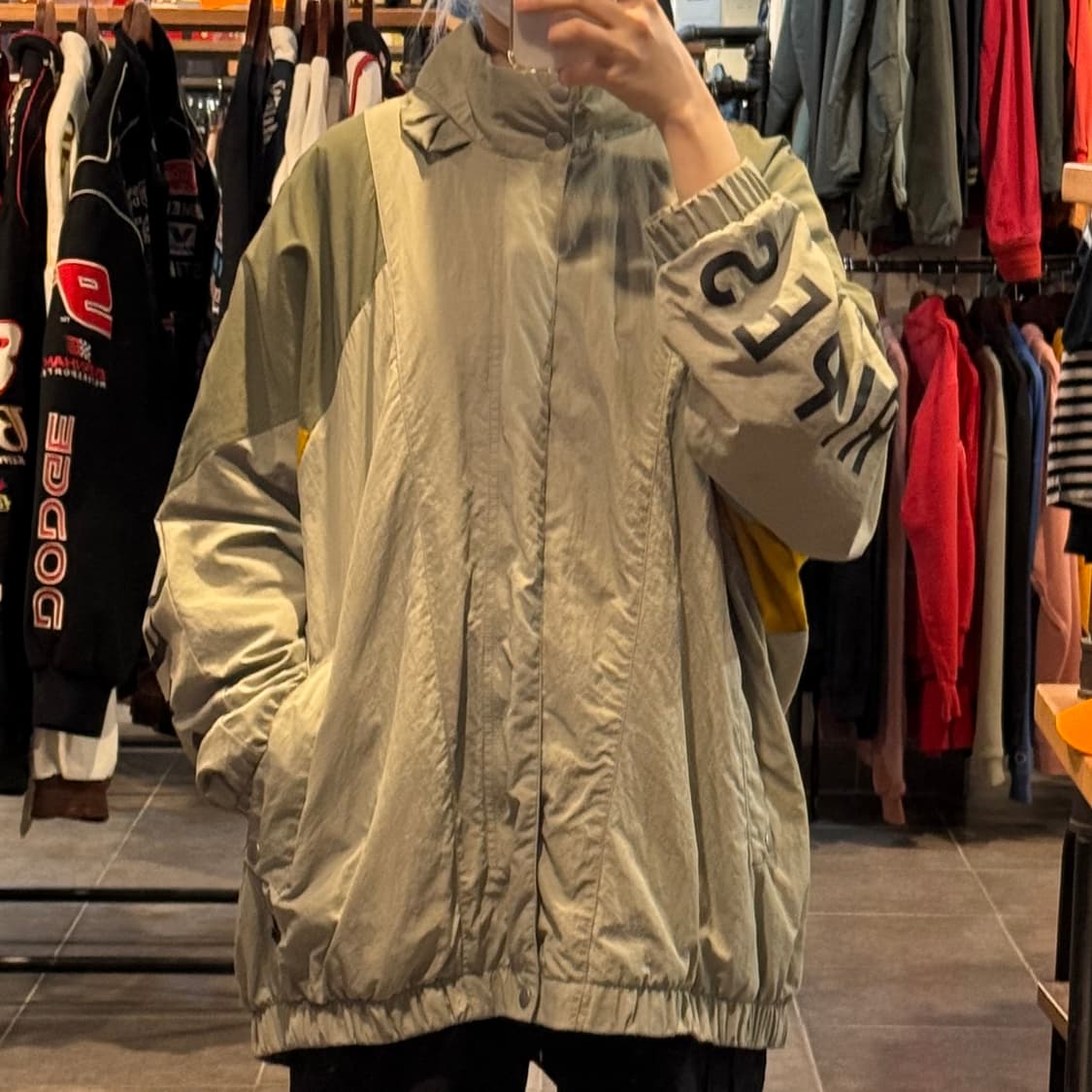 [NO.9] Adidas 아디다스 바람막이 상품이미지1