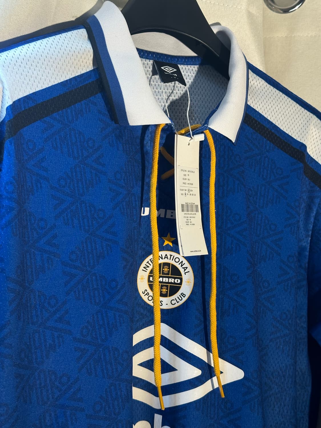 엄브로_레이스업 메쉬 긴팔 티셔츠 XL 상품이미지4