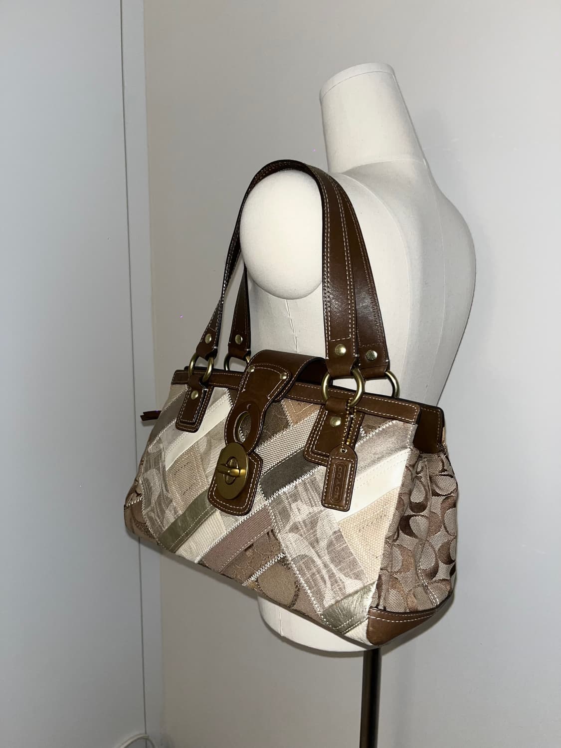 📦 Coach patchwork Shoulder Bag 상품이미지3