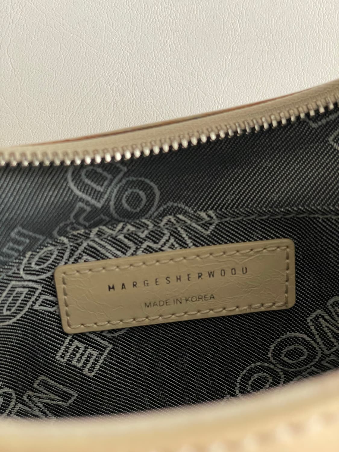 마지셔우드 호보백 상품이미지4