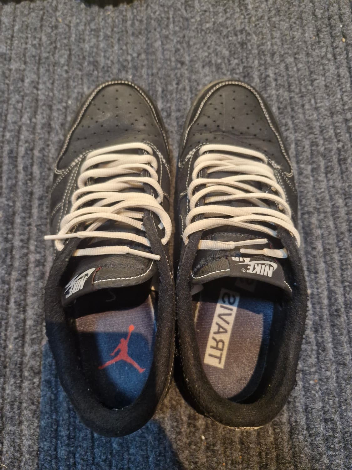 조던x스캇 블랙팬텀 상품이미지1