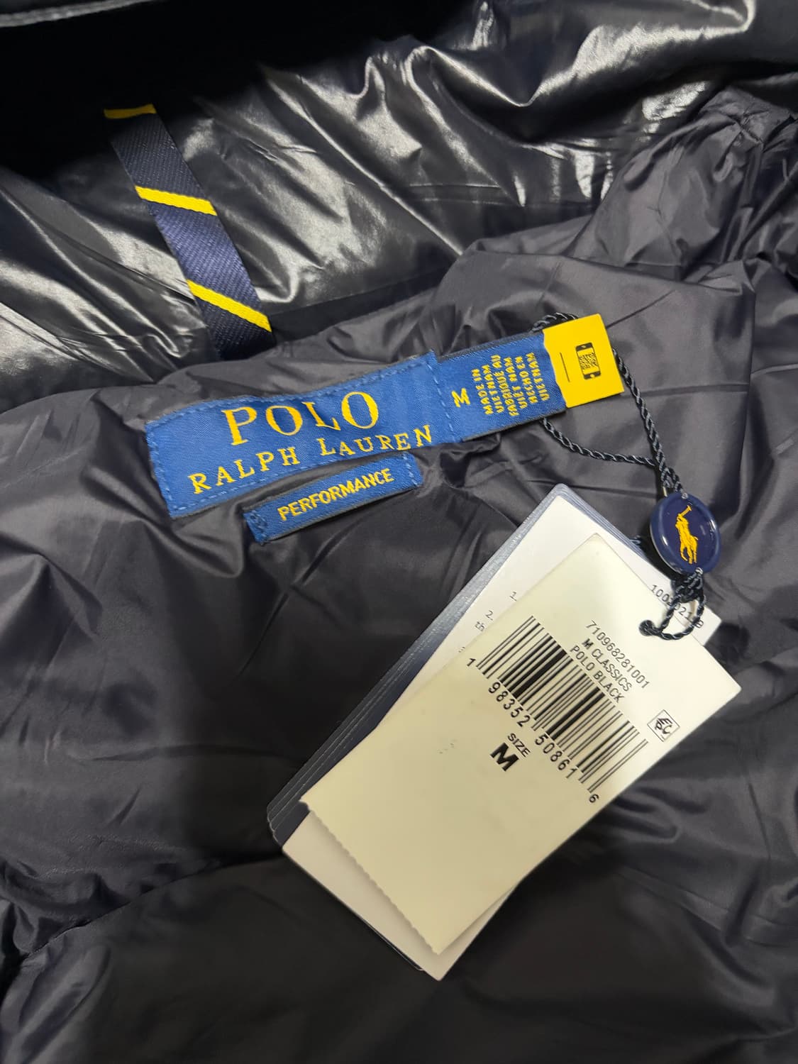 [정품/풀구성] 폴로 랄프로렌 퍼포먼스 다운 패딩 블랙 (M사이즈) -  상품이미지4