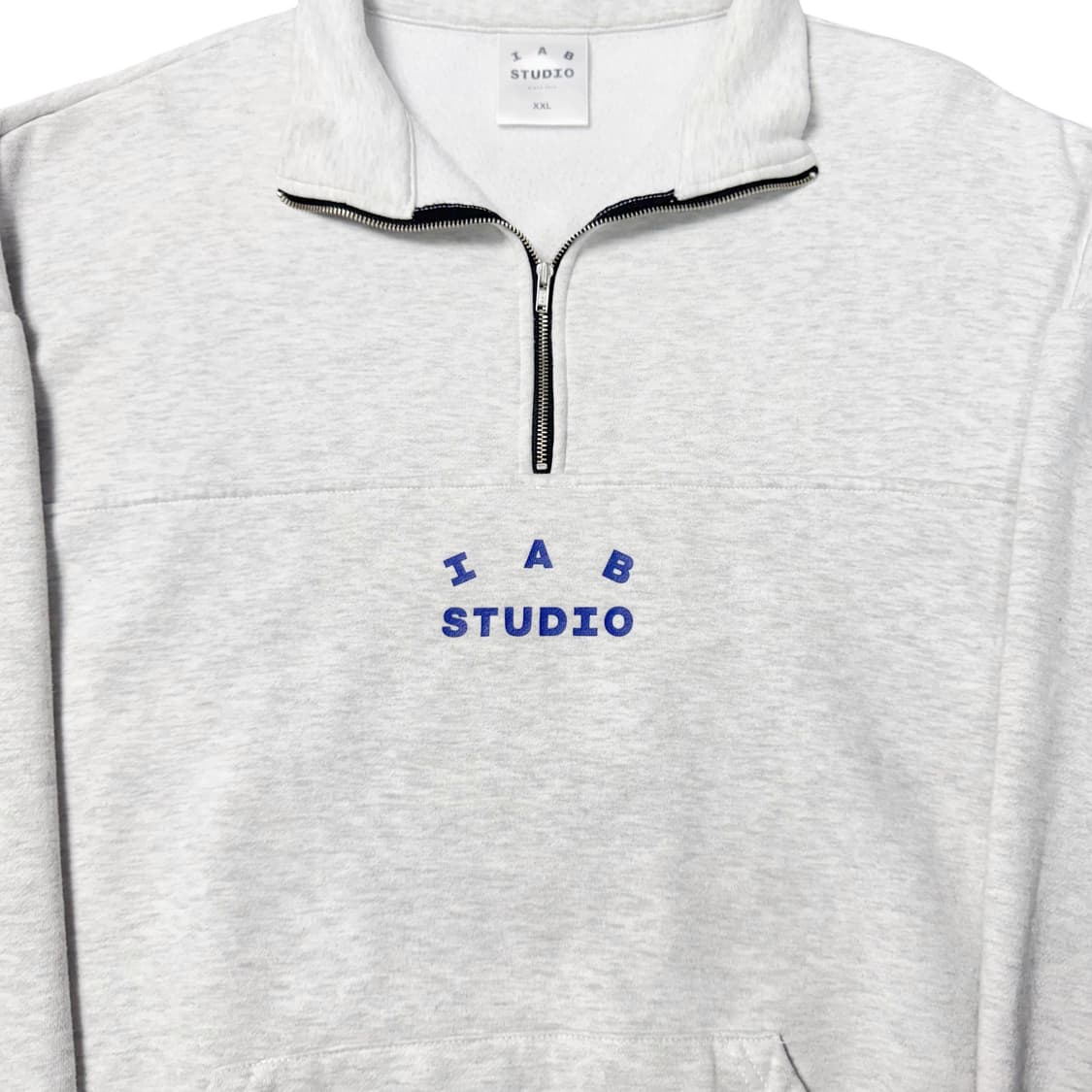 (XXL) 아이앱 스튜디오 하프집업 맨투맨 그레이 상품이미지2