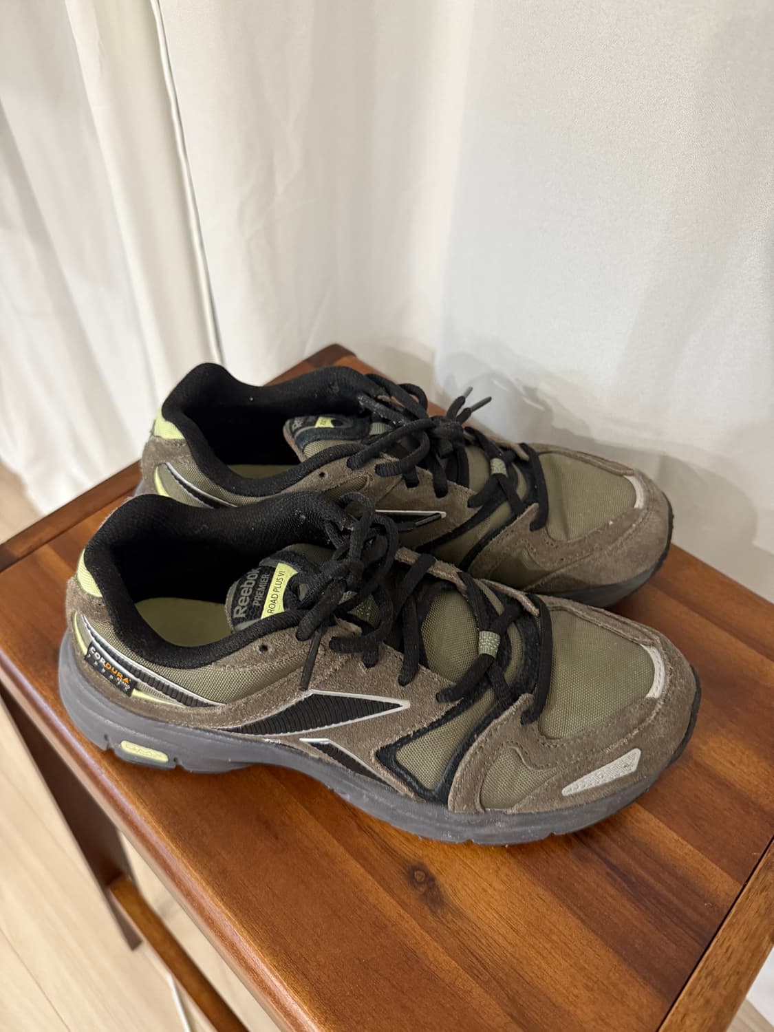 리복 프리미어 로드 플러스 VI 코듀라 245 상품이미지8