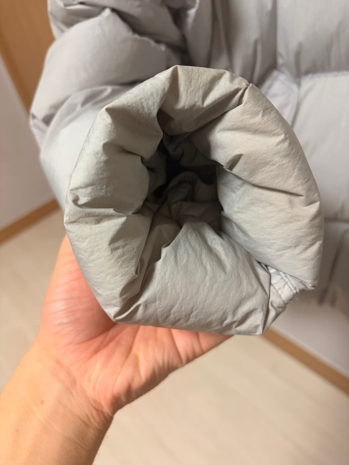 (새상품급)24fw 스톤아일랜드 크링클랩스 패딩 상품이미지4