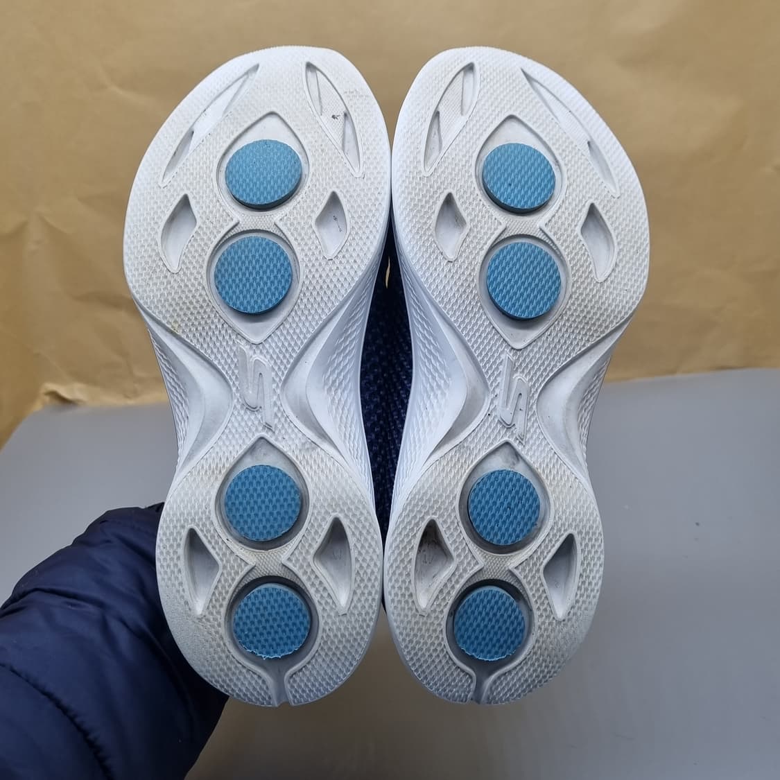 스케쳐스 고워크4 여성슬립온240  상품이미지3