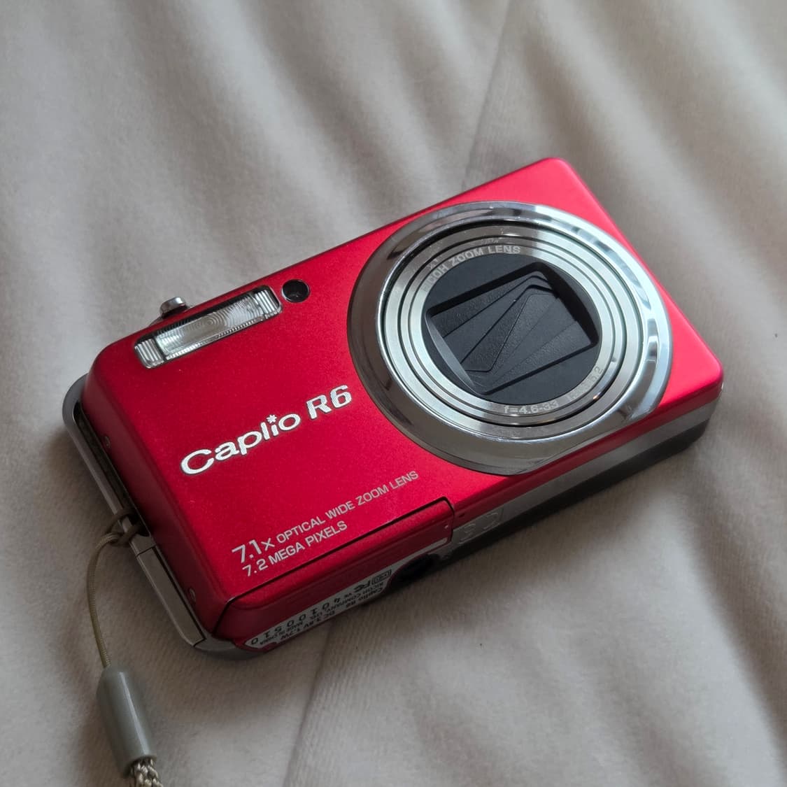 Ricoh Caplio R6 Red (가격 인하) 상품이미지1