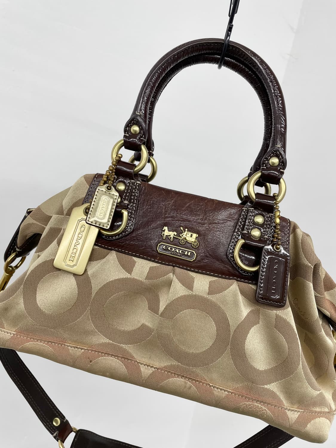 코치 시그니처 자카드 키링 숄더백 상품이미지6