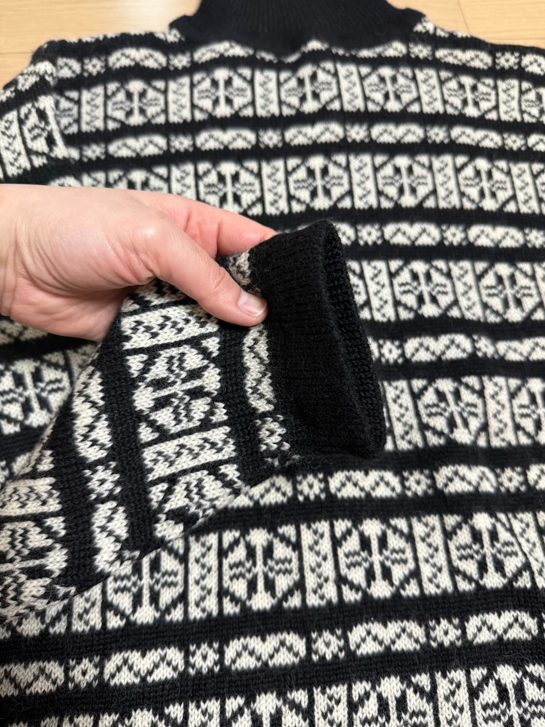 맥그리거 눈꽃 울 니트 상품이미지3