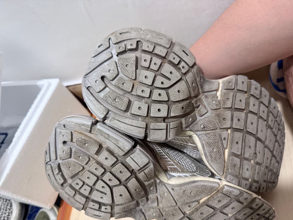 발렌시아가 3XL 에그쉘 41  상품이미지6