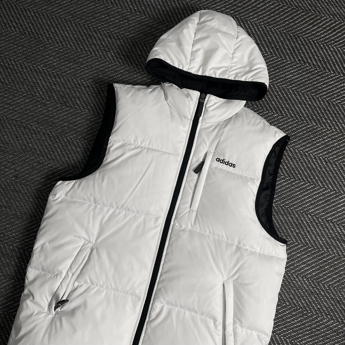 00s 아디다스 올드스쿨 다운 푸퍼 베스트y 3454 상품이미지1