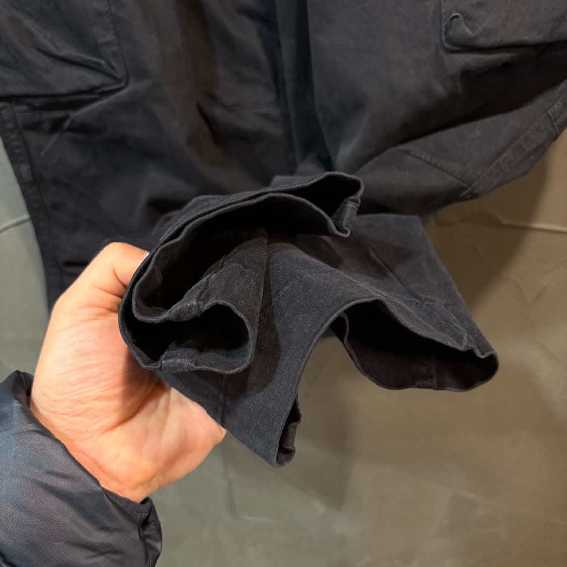 [46] C.P.company 씨피 컴퍼니 루즈핏 치노 카고 팬츠 상품이미지5