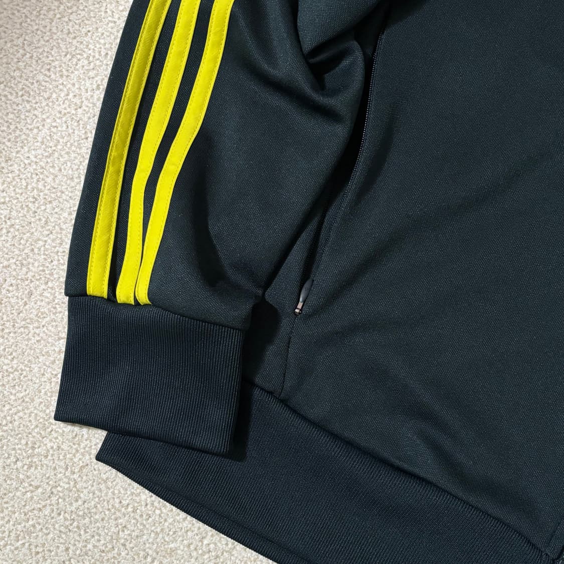 아디다스 챔피언스리그 네이비 네온 포인트 스몰로고 져지 상품이미지4