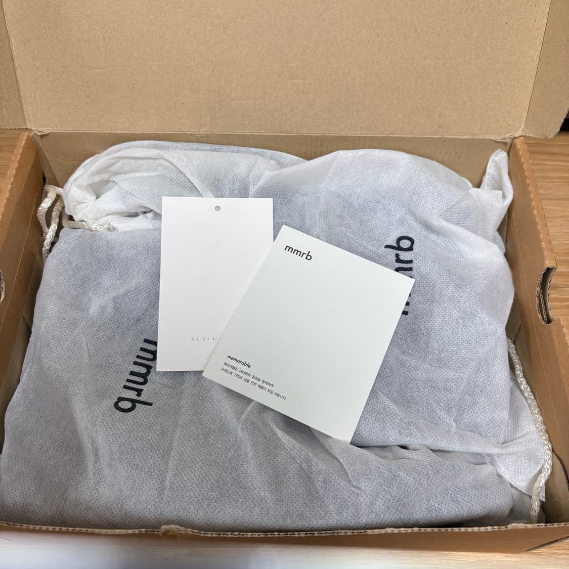 [260] mmrb 메모러블 x 애프터프레이 스퀘어토 첼시부츠 풀박스 상품이미지3