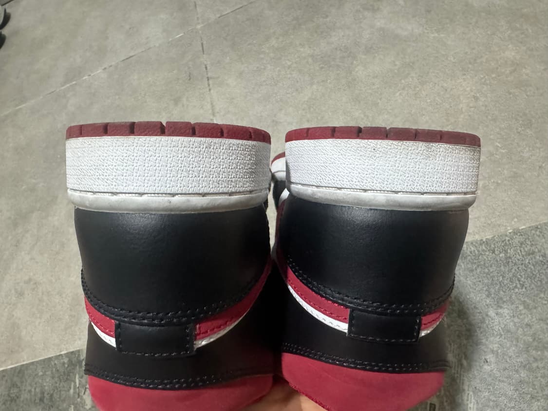 [260] 나이키 조던 1 미드 짐레드 블랙 화이트 상품이미지2