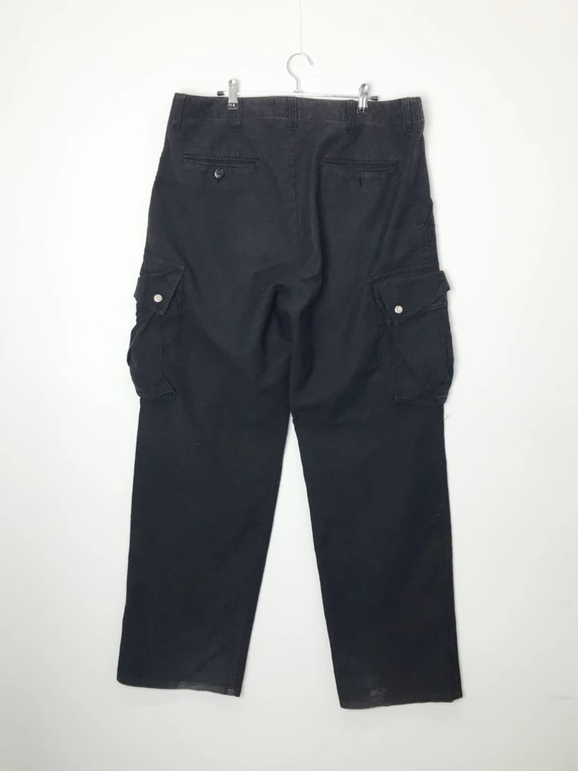 ROUGH-DRESS Black Cargo Pants 상품이미지5