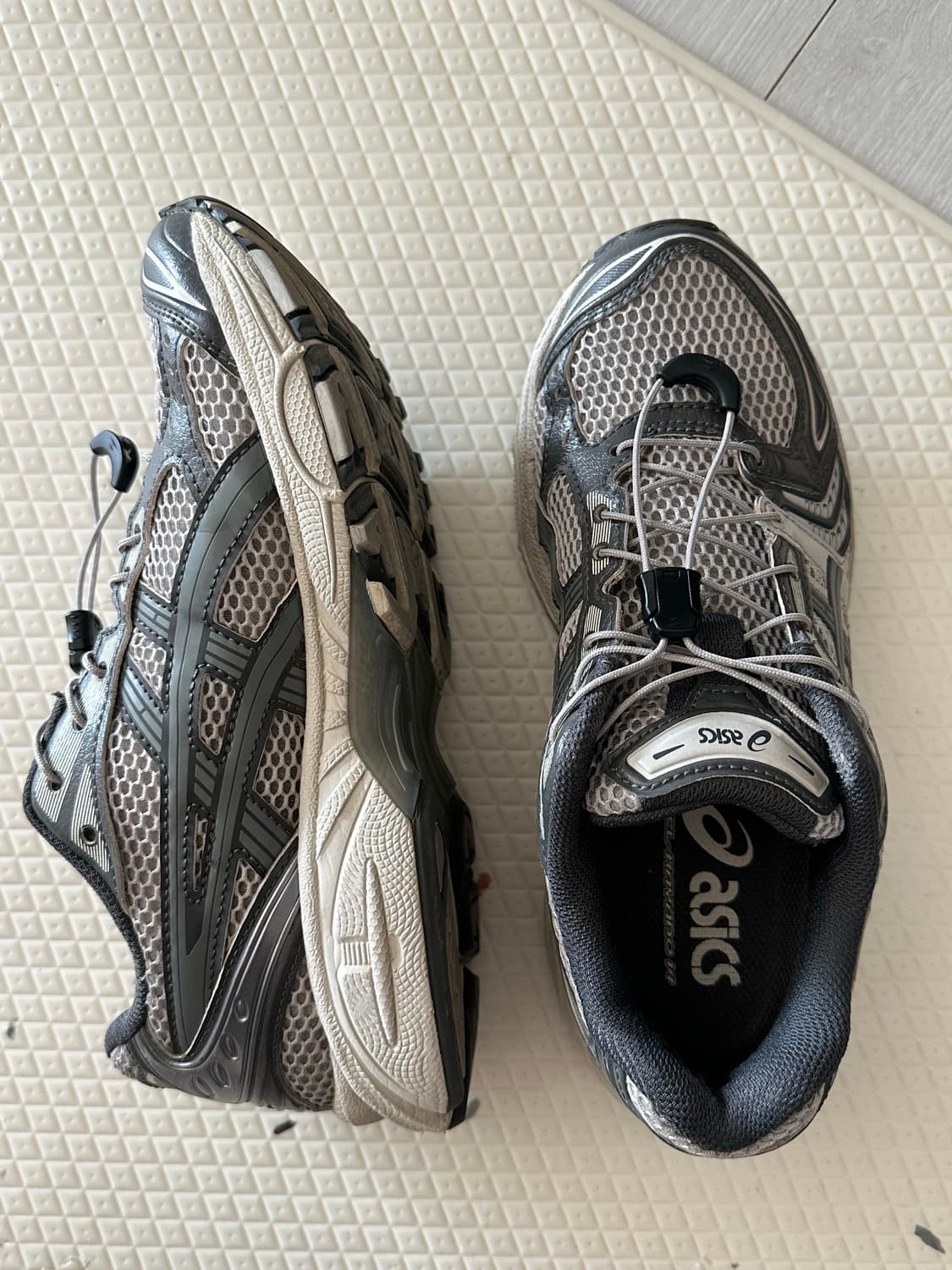 아식스 언리미티드 젤 카야노 14 오이스터 그레이 240 상품이미지5