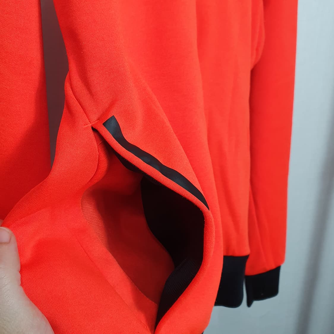 아디다스 네온 형광 오렌지 후드 집업 95사이즈 여성용 상품이미지4