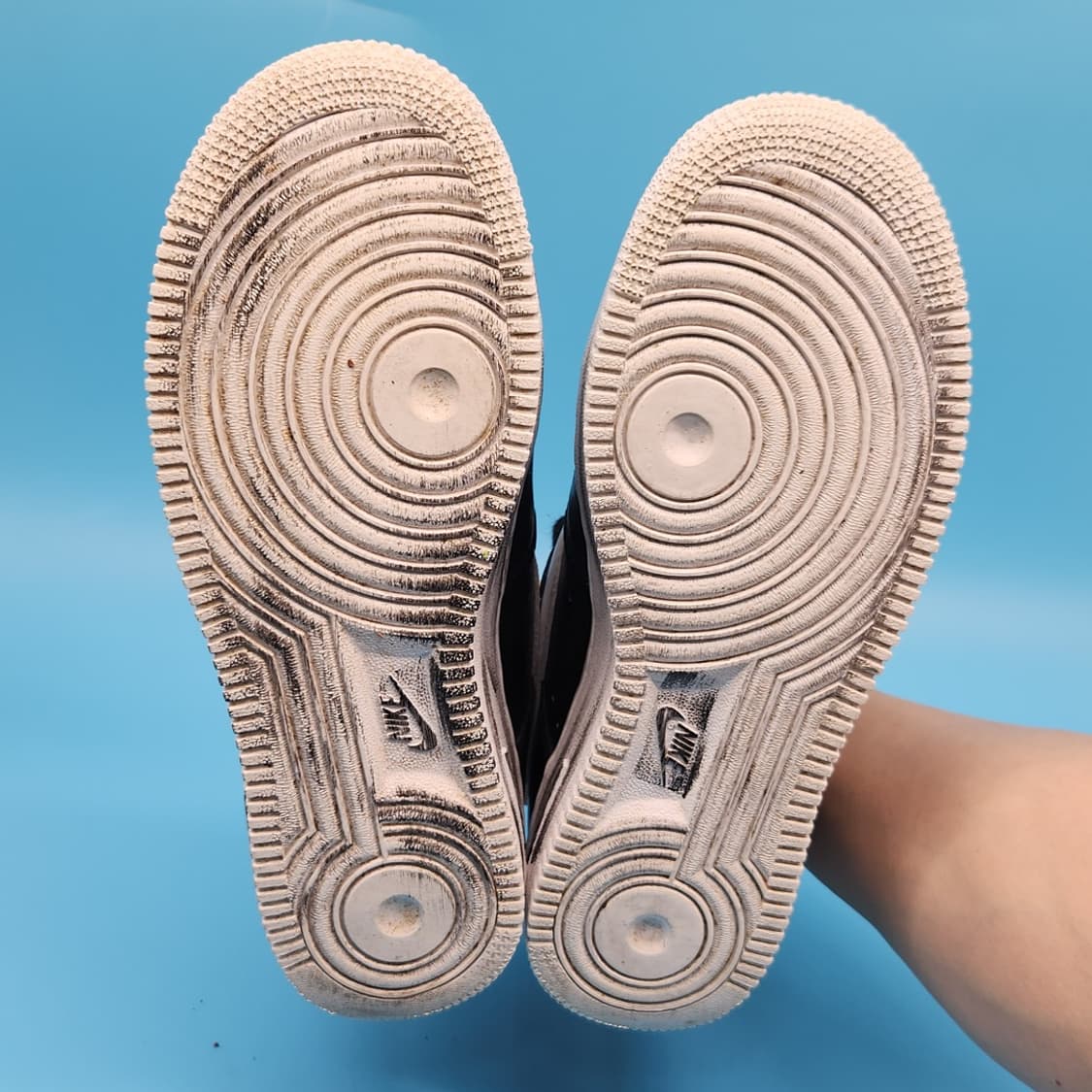 ooo 나이키 에어포스1 피스마이너스원 240 상품이미지3