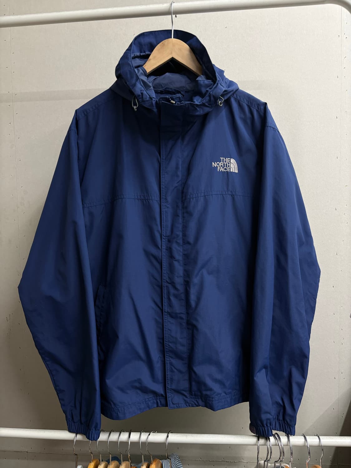 노스페이스 블루네입 후디 윈드자켓 상품이미지1