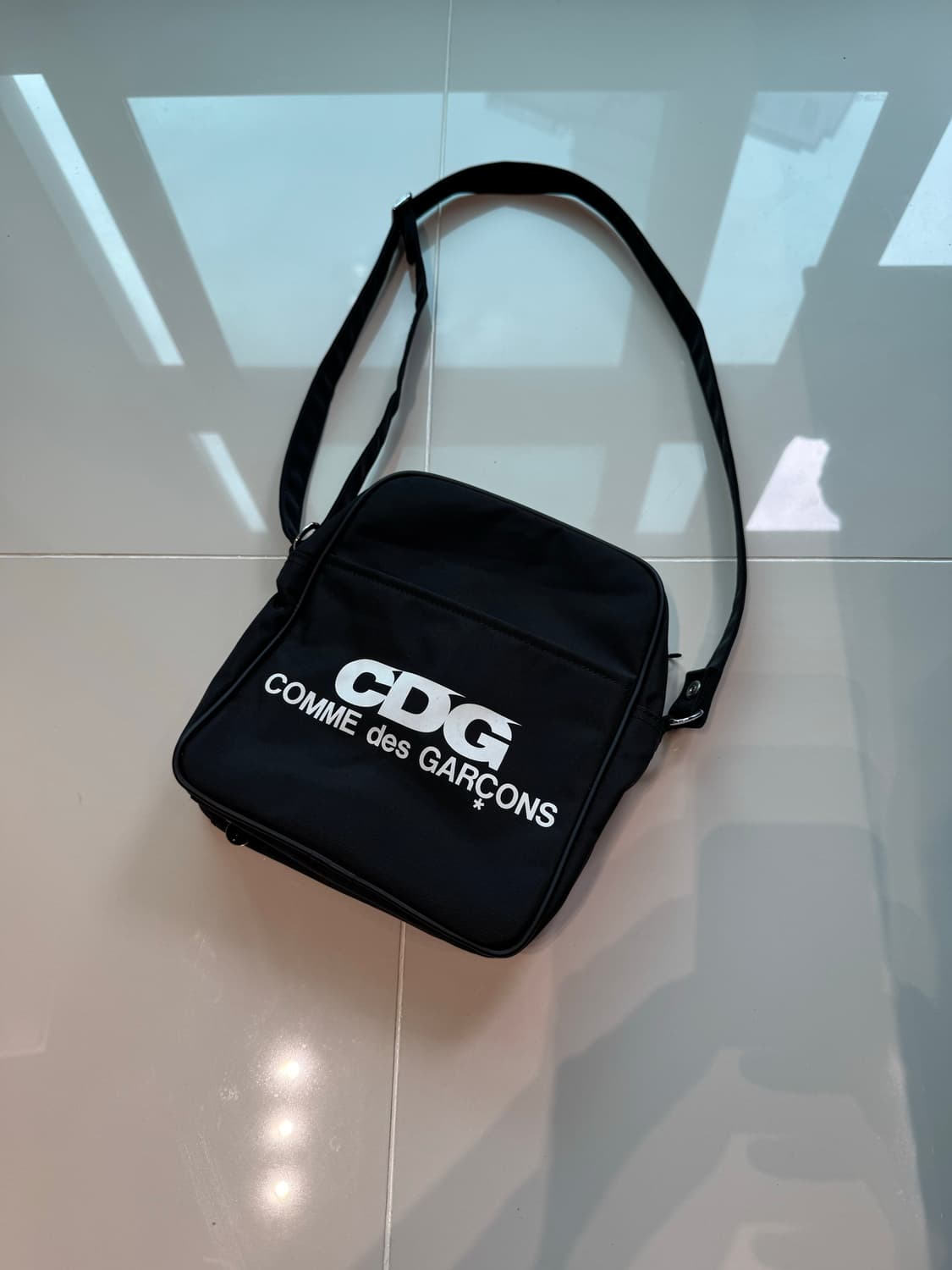 CDG 숄더백 상품이미지1