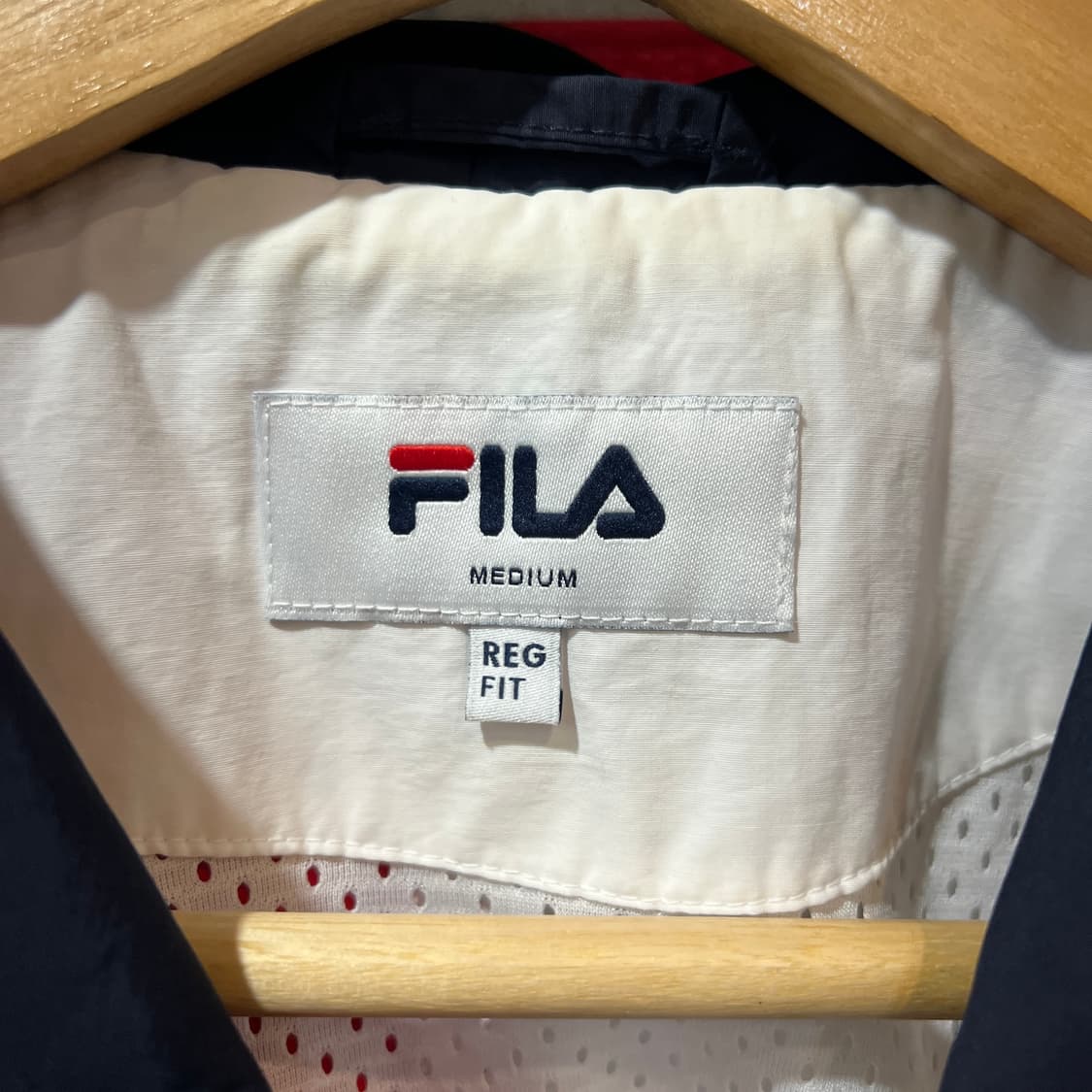 휠라 헤리티지 풀오버 바람막이 상품이미지3