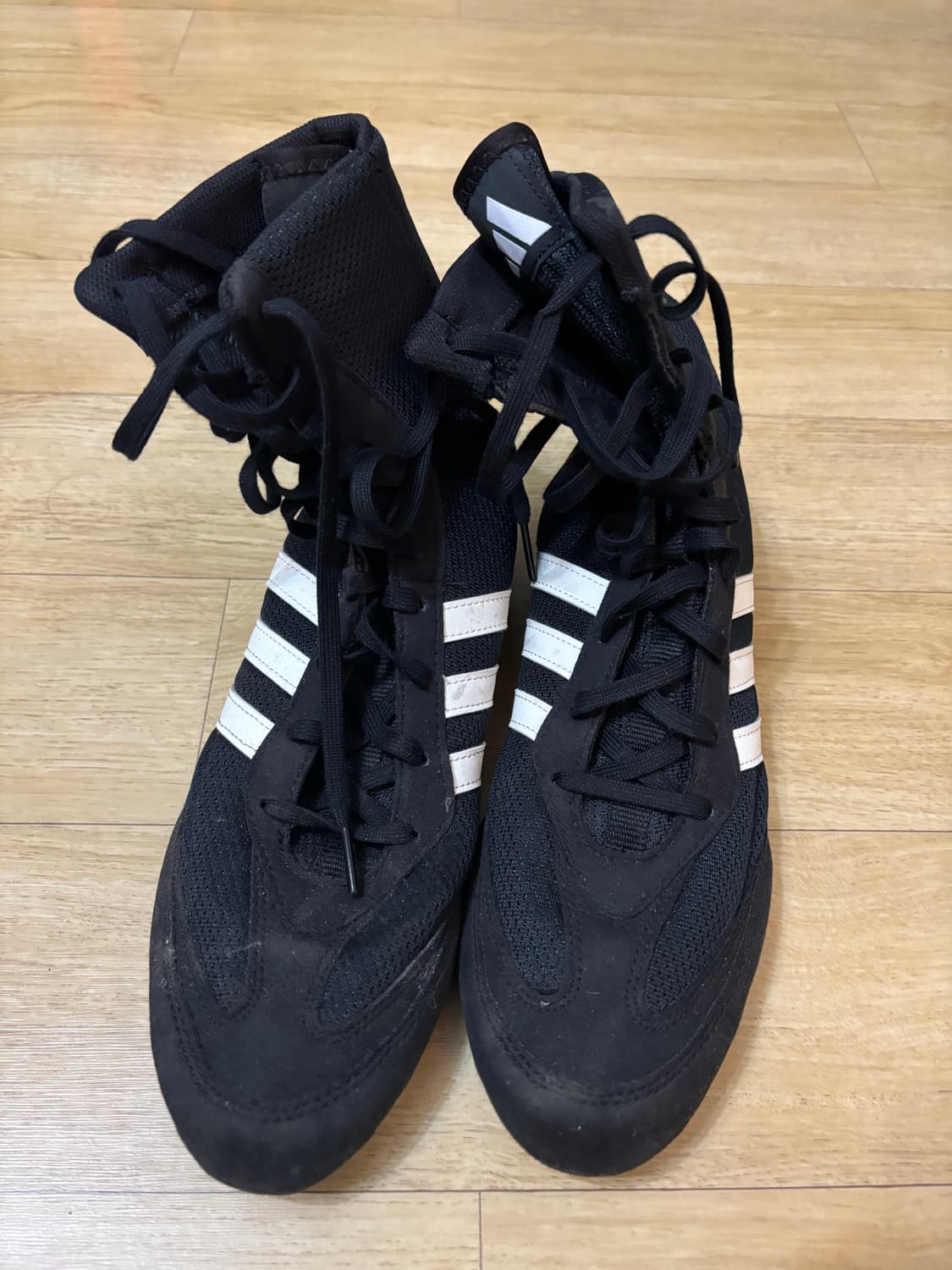 Adidas boxer shoes 상품이미지1
