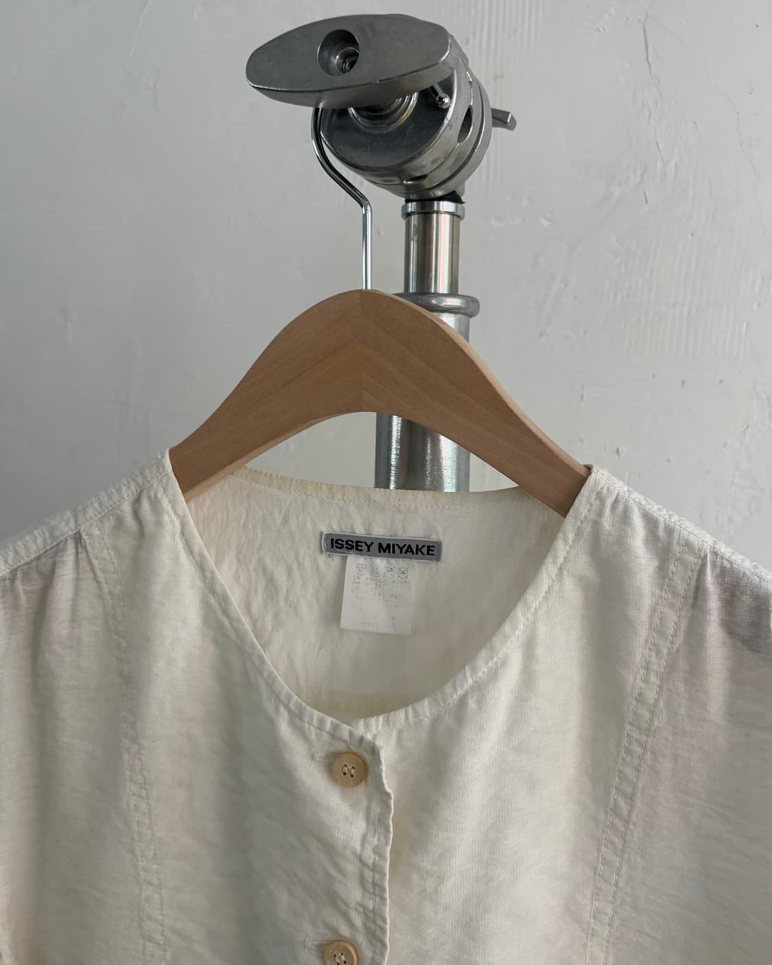 Issey Miyake 이세이미야케 90‘s 화이트 논카라 린넨 자켓 상품이미지2