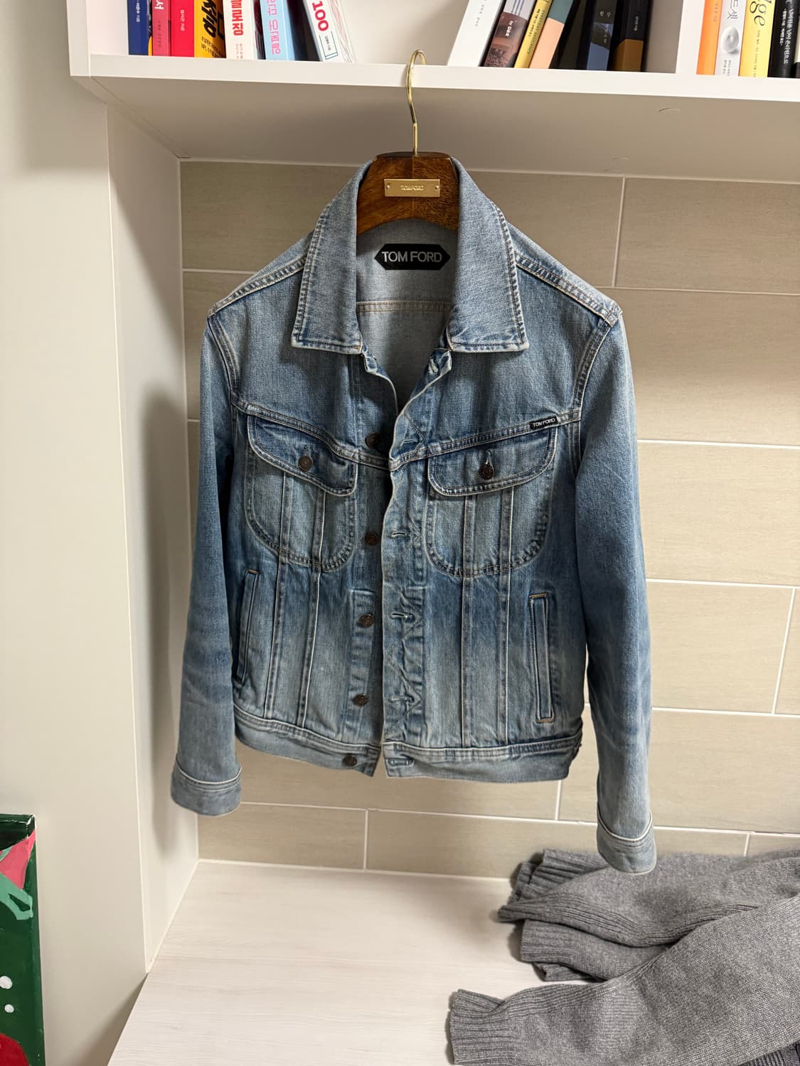 톰포드 / 웨스턴 포켓 데님 트러커 자켓, 중청 / M 상품이미지1