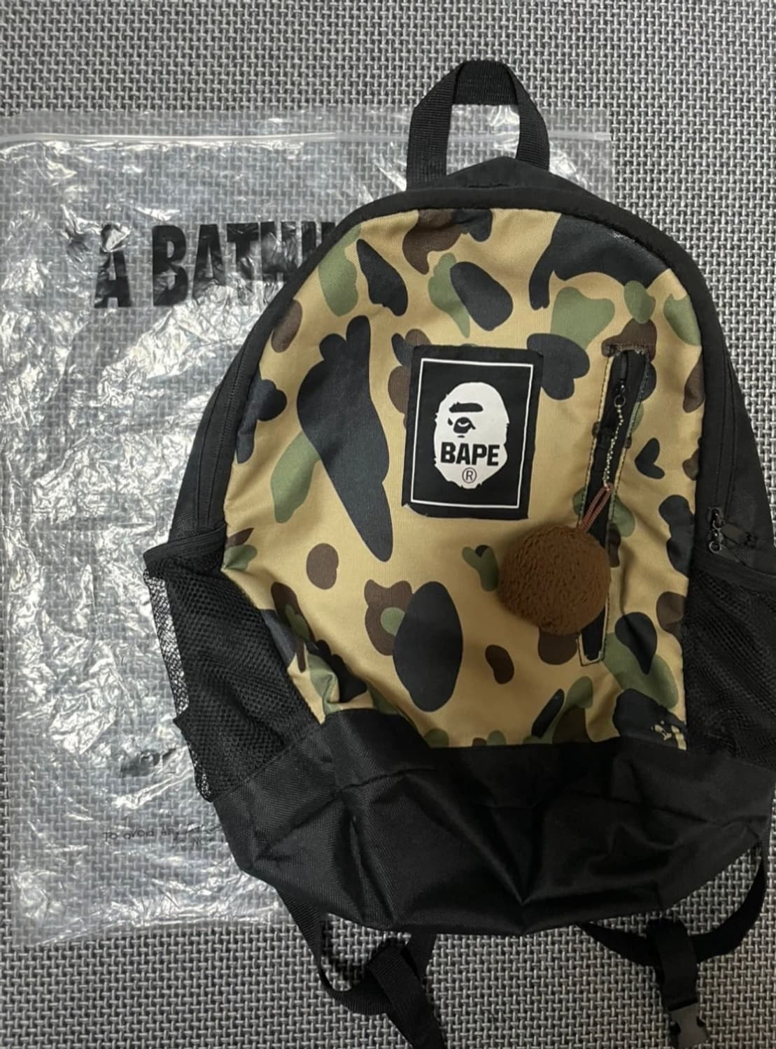베이프 카모 백팩 상품이미지1