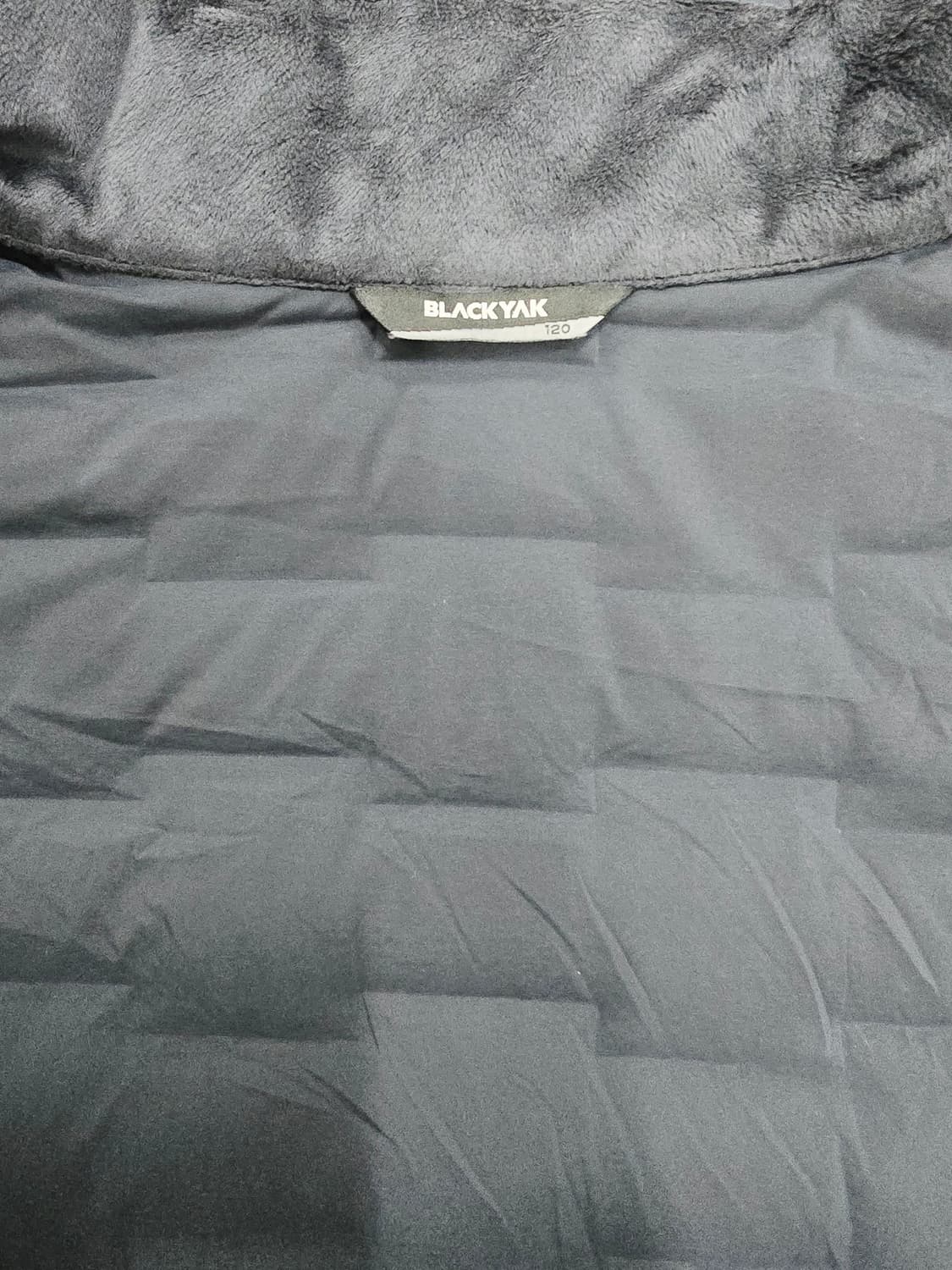 블랙야크 펜타튜브경량 구스패딩 네이비 상품이미지8