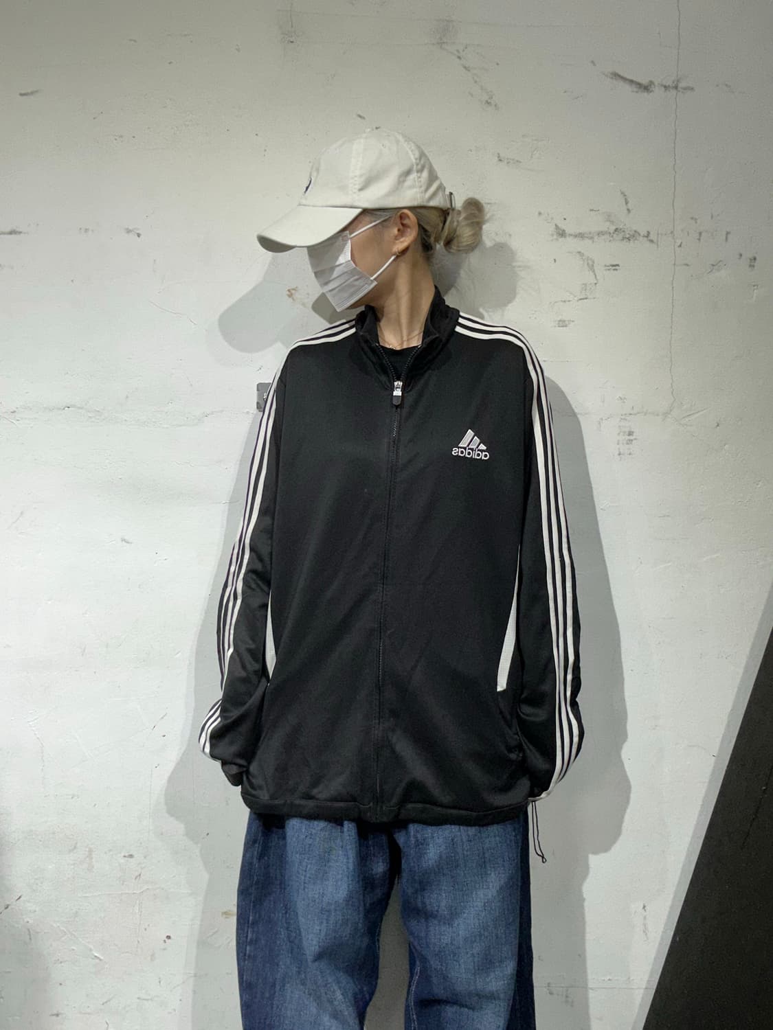 아디다스 블랙 올드스쿨 화이트 삼선 오버핏 트랙탑 져지 2XL 상품이미지2