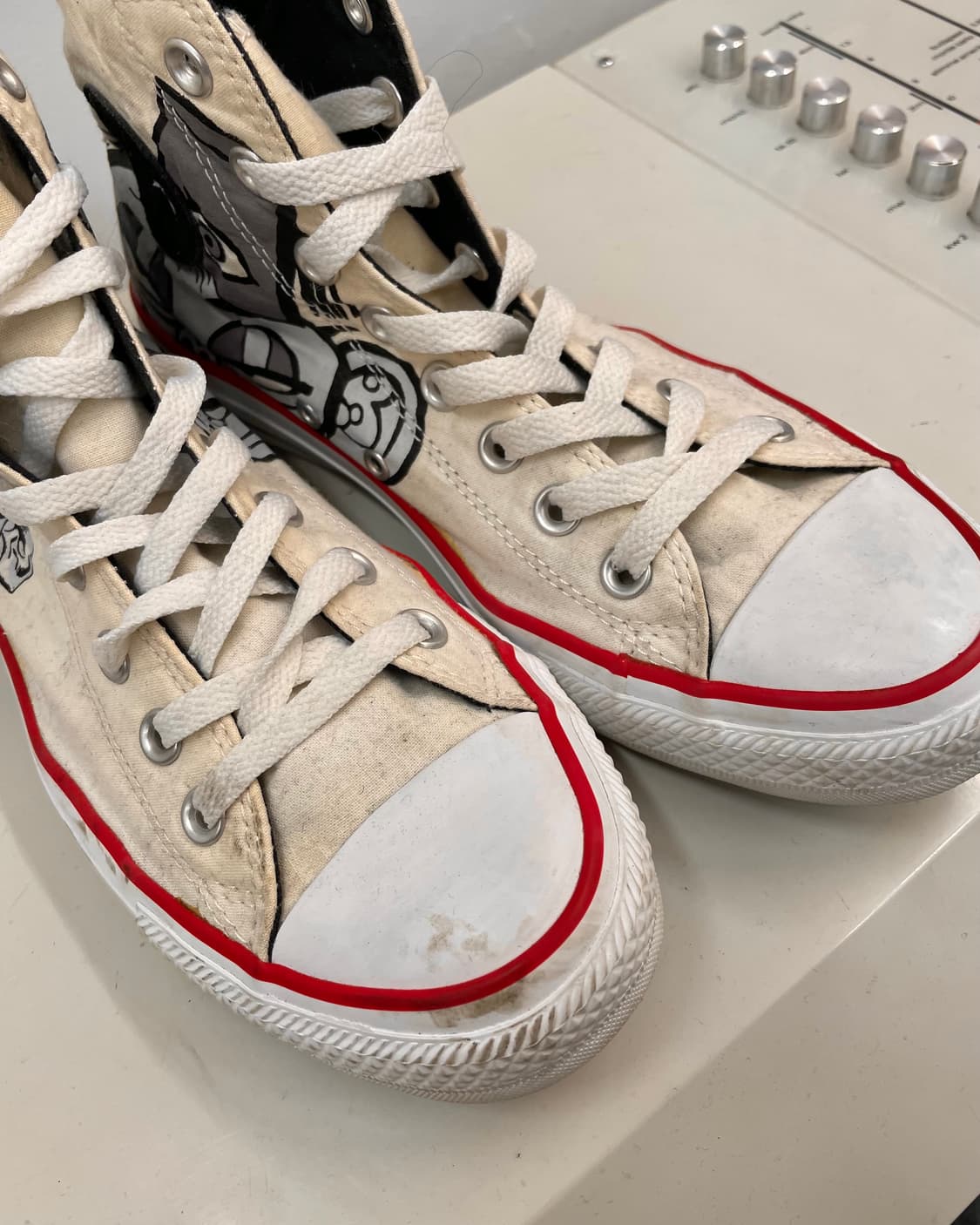 [260] Gorillaz x 컨버스 올스타 하이 스니커즈 상품이미지5